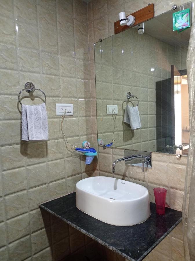 Esses House A Luxury Homestay And Service Apartment Gangtok Bagian luar foto